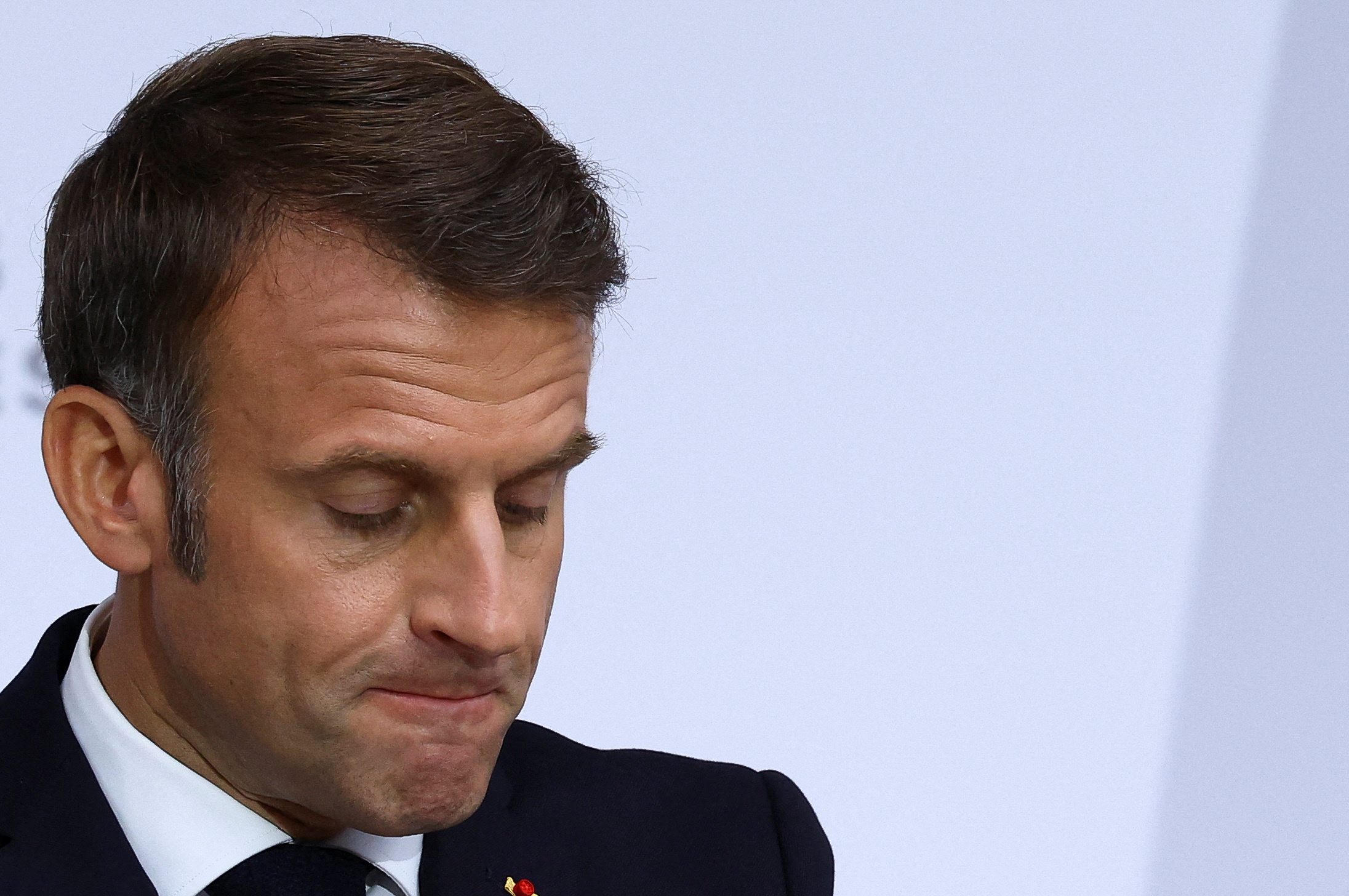 La trahison de Macron et l’effondrement inévitable de la France